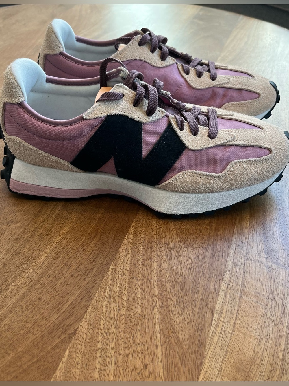 New Balance 327 Pink Black Suede Retro Sneakers Womens 10 New
